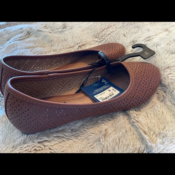 Arizona flats size 7.5 - Picture 2 of 4